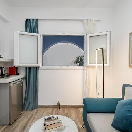 Oasis Suites Fira Fira (Santorini) Eksteriør billede