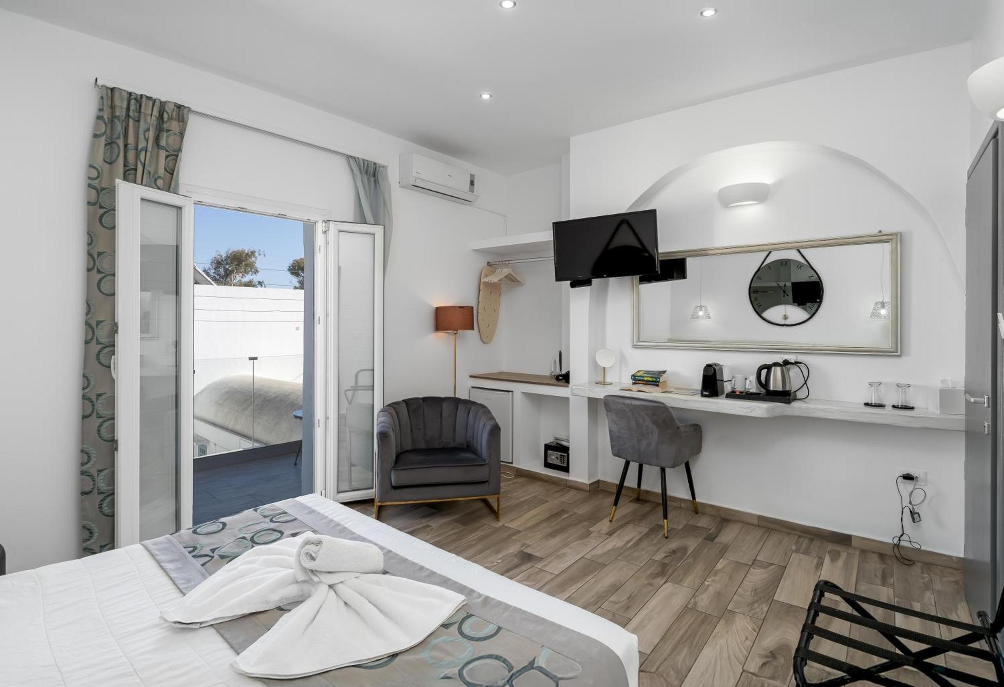 Oasis Suites Fira Fira (Santorini) Eksteriør billede