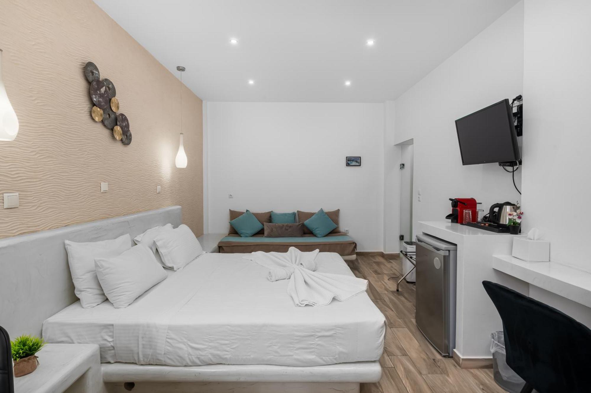Oasis Suites Fira Fira (Santorini) Eksteriør billede