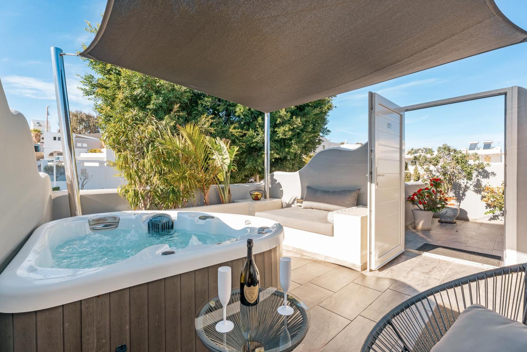 Oasis Suites Fira Fira (Santorini) Eksteriør billede