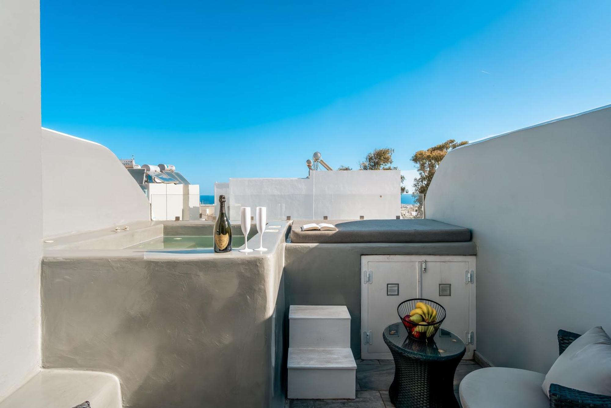 Oasis Suites Fira Fira (Santorini) Eksteriør billede