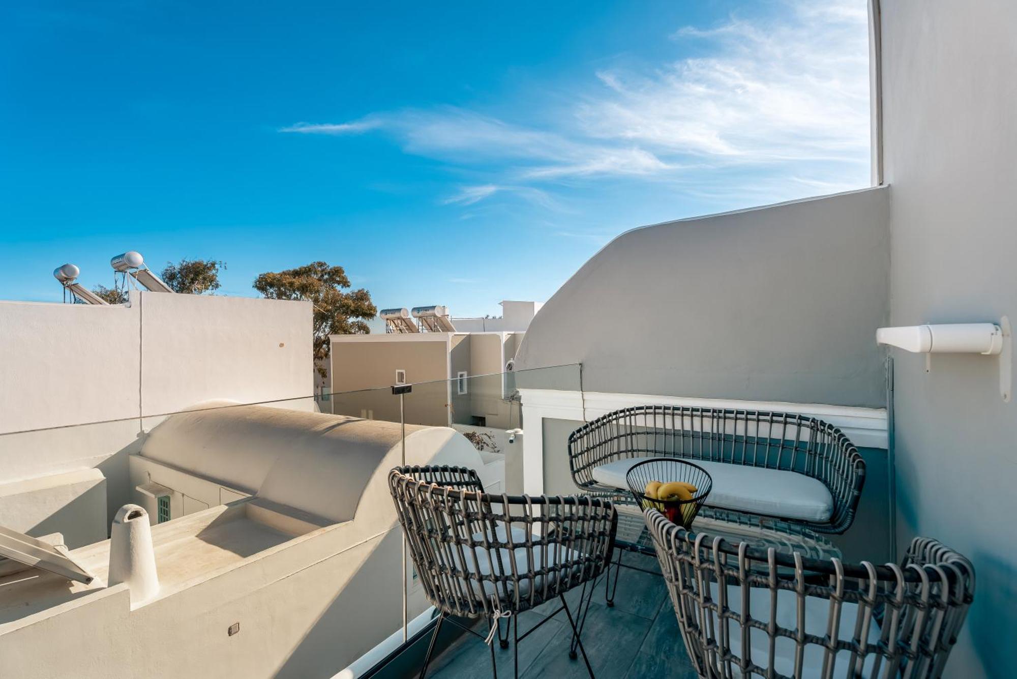 Oasis Suites Fira Fira (Santorini) Eksteriør billede